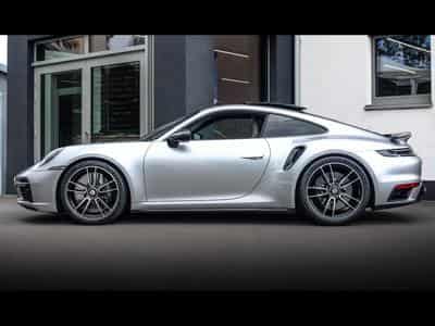 Porsche 911 .1 911 TURBO S COUPE PDK – GT-SILVER – IMMAT FR. - PORSCHE A (2020) - Foto 2