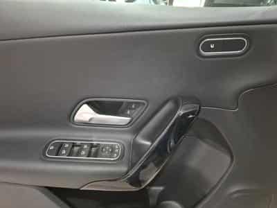 Mercedes A 180 D 116, CUIR, NAVI, CAMERA, LED, COCKPIT DIGITAL (2020) - Foto 10