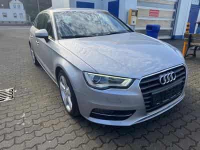 Audi A3 AUDI A3 NAVI XENON MFL TEMPOMAT BII XENON (2015) - Photo 3