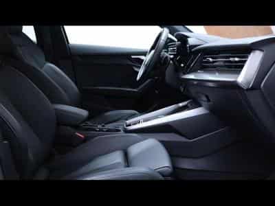 Audi A3 Sportback 30TFSI 110 S-Line S-Tronic (2024) - Foto 10