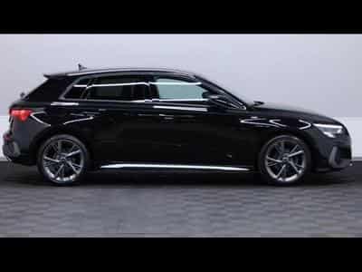 Audi A3 Sportback 30TFSI 110 S-Line S-Tronic (2024) - Foto 3