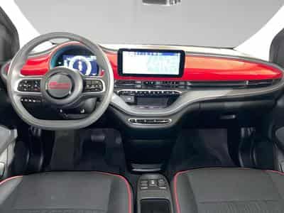 Fiat 500 BEV (2022) - Photo 5