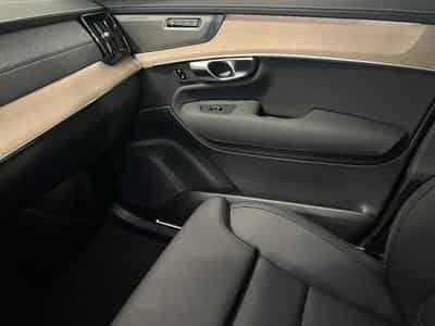 Volvo XC90 Plus Dark (2025) - Foto 13