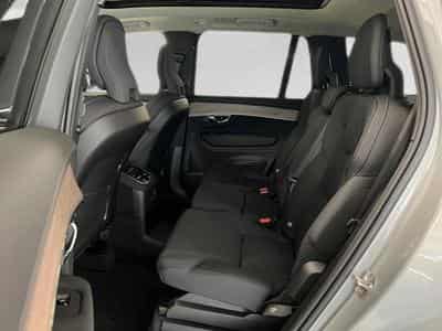 Volvo XC90 Plus Dark (2025) - Foto 14