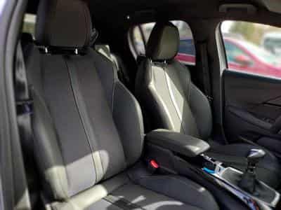 Peugeot 208 GT (2025) - Photo 8