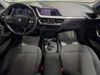 BMW 118 i AUTO  LED NAVI (2020) - Photo 5