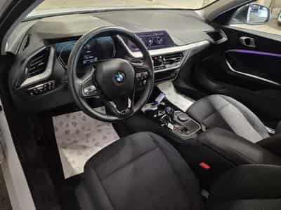 BMW 118 i AUTO  LED NAVI (2020) - Photo 6