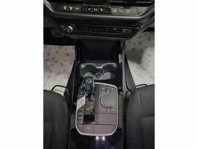 BMW 118 i AUTO  LED NAVI (2020) - Photo 9