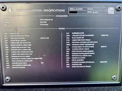 Ferrari SF90 REPRISES POSSIBLE ... INZAHLUNGEN MÖGLICH Full options Great (2023) - Photo 8