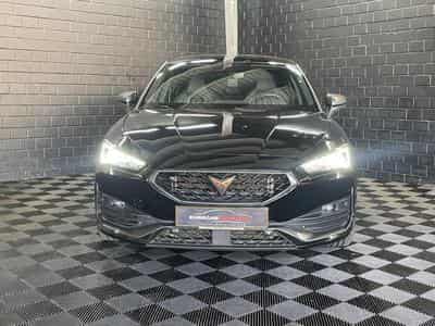 Cupra Leon 2.0 TSI 300CV * PANO* Volant SS * CUIR* (2024) - Photo 2