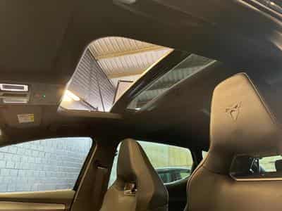 Cupra Leon 2.0 TSI 300CV * PANO* Volant SS * CUIR* (2024) - Photo 8