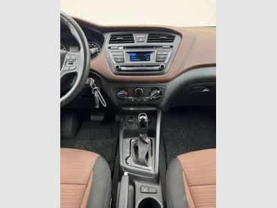 Hyundai i20 i20 1.4i Joy (2016) - Foto 10