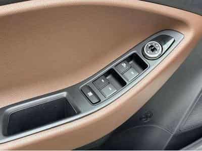 Hyundai i20 i20 1.4i Joy (2016) - Foto 12