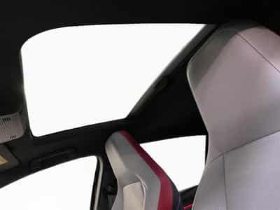 VW Golf GTI-Clubsport+DSG+Pano+RearView (2022) - Foto 15