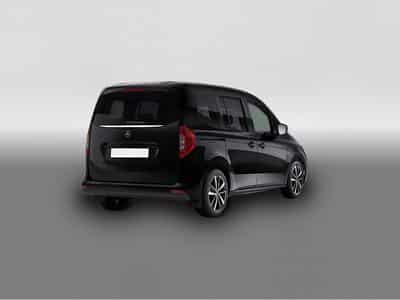 Mercedes EQ (2026) - Photo 3