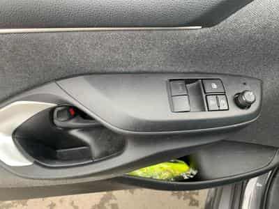 Toyota Yaris DYNAMIC (2021) - Photo 15