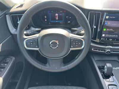 Volvo XC60 B4 Core / Diesel (2023) - Foto 12