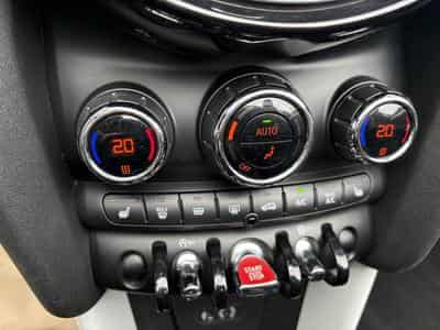 Mini Cooper Cabriolet 1.5 JOHN COOPER WORKS 136 * GARANTIE 36 MOIS * (2017) - Foto 9