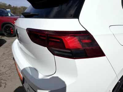 VW Golf GTI CLUBSPORT BLACK STYLE IQ.DRIVE 19" R-LINE (2022) - Photo 13