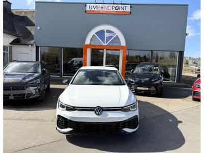 VW Golf GTI CLUBSPORT BLACK STYLE IQ.DRIVE 19" R-LINE (2022) - Photo 2