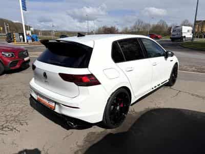 VW Golf GTI CLUBSPORT BLACK STYLE IQ.DRIVE 19" R-LINE (2022) - Photo 4