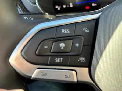 VW T-Cross R-Line Limited (1970) - Foto 13