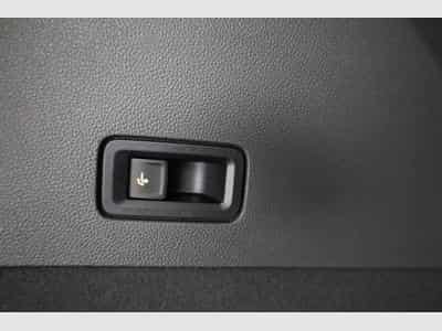 VW T7 eHybrid 4M Business (2026) - Photo 14