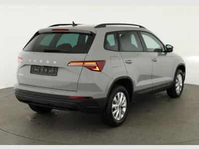 Skoda Karoq Selection (2025) - Foto 2