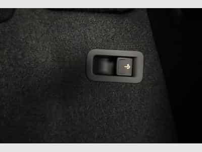 Skoda Karoq Selection (2025) - Foto 14