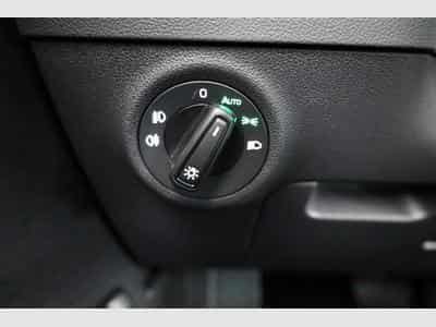 Skoda Karoq Selection (2025) - Foto 8