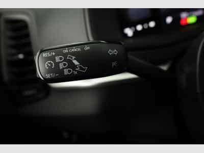 Skoda Karoq Selection 4x4 (2026) - Photo 9