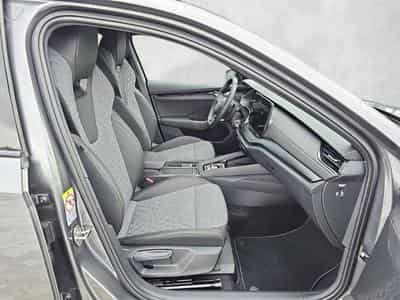 Skoda Octavia 1.5 TSI mHEV 110 kW Sportline (2025) - Photo 10