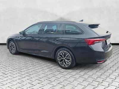 Skoda Octavia 1.5 TSI mHEV 110 kW Sportline (2025) - Photo 5