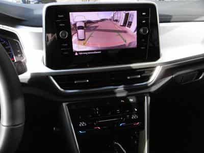 VW T-Roc Move 1.5 TSI (2025) - Photo 13