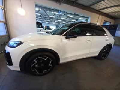 VW T-Roc R-Line 1.5 TSI (2026) - Photo 1
