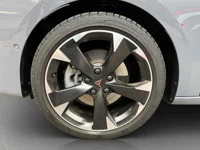 Cupra Leon ST+Pure-Perf.+DSG+Sennheiser+AHK (2025) - Photo 8