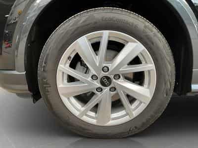 Audi Q2 Advenced+S-Tronic+35tfsi+Led (2025) - Photo 8