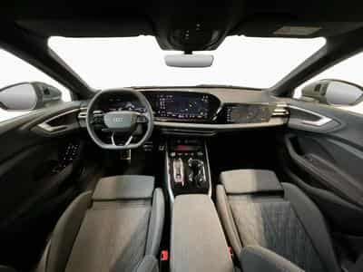 Audi A5 S-Tronic+Quattro+Led+Navi (2024) - Photo 2