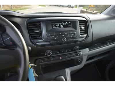 Peugeot Expert 2,0 HDi 120 Airco 3 places (2019) - Photo 11