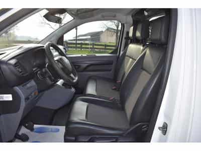 Peugeot Expert 2,0 HDi 120 Airco 3 places (2019) - Photo 7