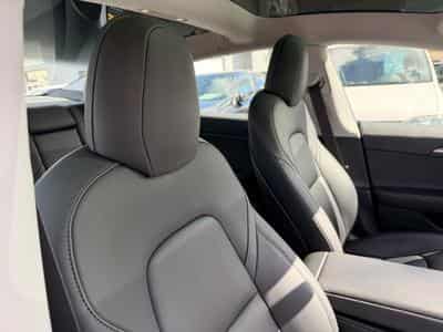 Tesla Model 3 Dual Motor Long Range (2022) - Photo 14