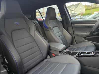 VW Golf R 2.0 TSI FACELIFT BLACK EDITION HEAD UP HARMAN KARDON PANO (2025) - Photo 4