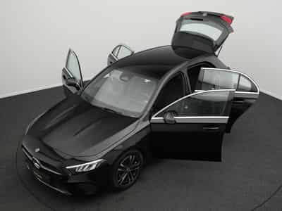 Mercedes A 180 d LED+Kamera+Apple+MBUX (2024) - Foto 12