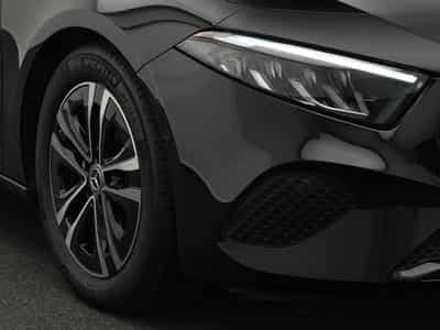 Mercedes A 180 d LED+Kamera+Apple+MBUX (2024) - Foto 7