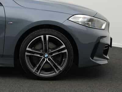 BMW 120 1er -  i M Sport (2022) - Foto 8