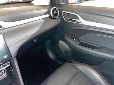 MG ZS 1.0 LUXURY (2024) - Foto 9