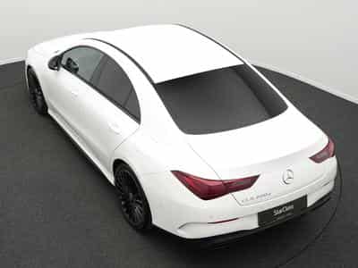 Mercedes CLA 200 d AMG-Line Cpe Multi+Kamera+19"+Ambi (2025) - Foto 13