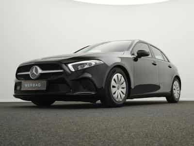 Mercedes A 180 Kamera+MBUX+LED+SHZ (2019) - Foto 10