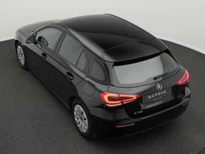 Mercedes A 180 Kamera+MBUX+LED+SHZ (2019) - Foto 13