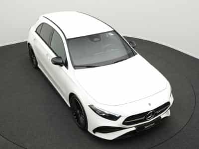 Mercedes A 200 AMG-Line Multi+Kamera+Night+19"+Ambi (2025) - Photo 12